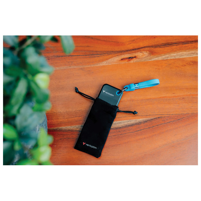 Hard disk eksterni džepni  SSD 1TB 3.2 Gen2 USB-C  Verbatim 32191 blister crno plavi Cijena